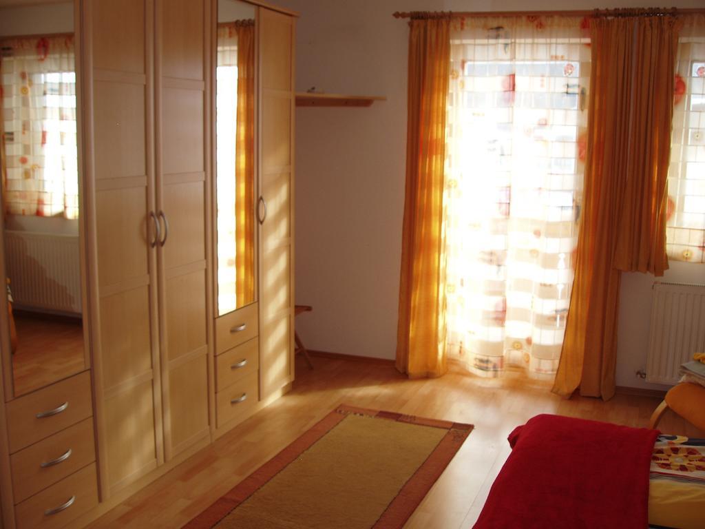 Ferienwohnung Wohlfartstaetter 奥法赫 客房 照片