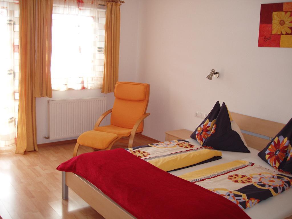 Ferienwohnung Wohlfartstaetter 奥法赫 客房 照片